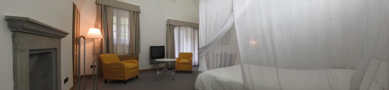 Hotel Cavour Et Des Officiers Bard Buitenkant foto
