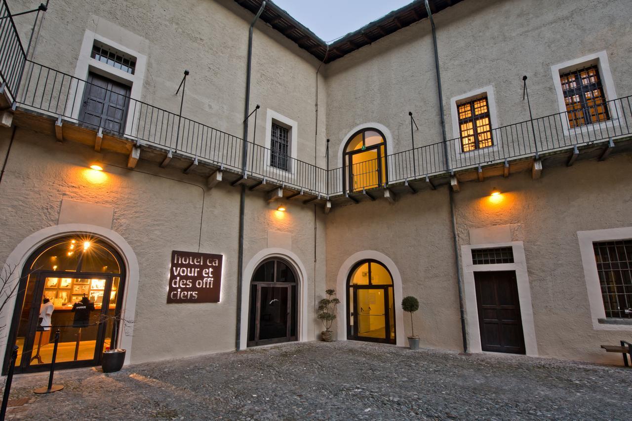Hotel Cavour Et Des Officiers Bard Buitenkant foto