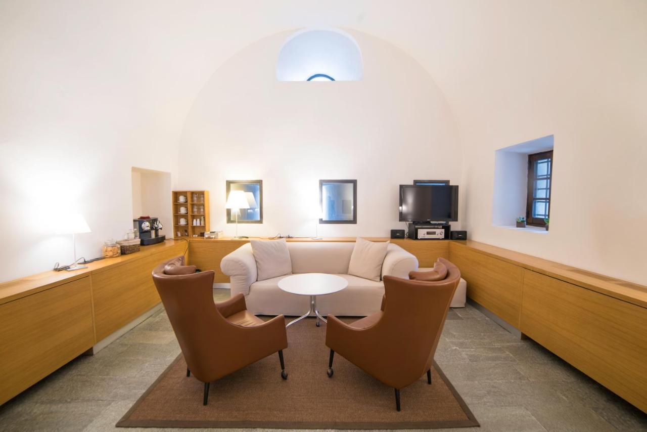 Hotel Cavour Et Des Officiers Bard Buitenkant foto
